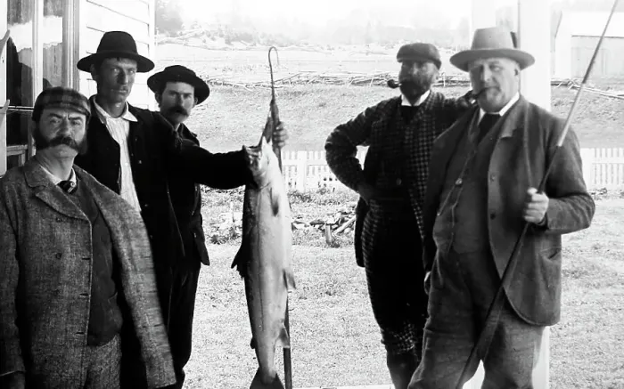 Framed Print : Fishermen in Ontario, Canada, early 1900s Framed Print : Fishermen in Ontario, Canada, early 1900s