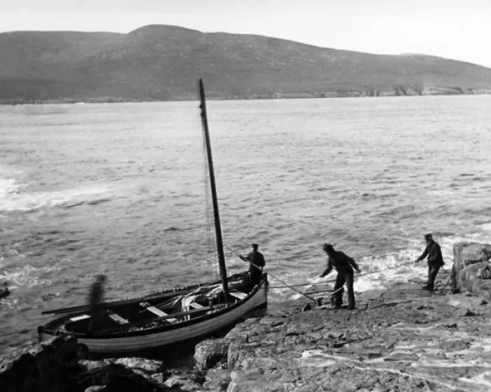 Framed Print : Fishermen returning from Barra Head, Scotland Framed Print : Fishermen returning from Barra Head, Scotland