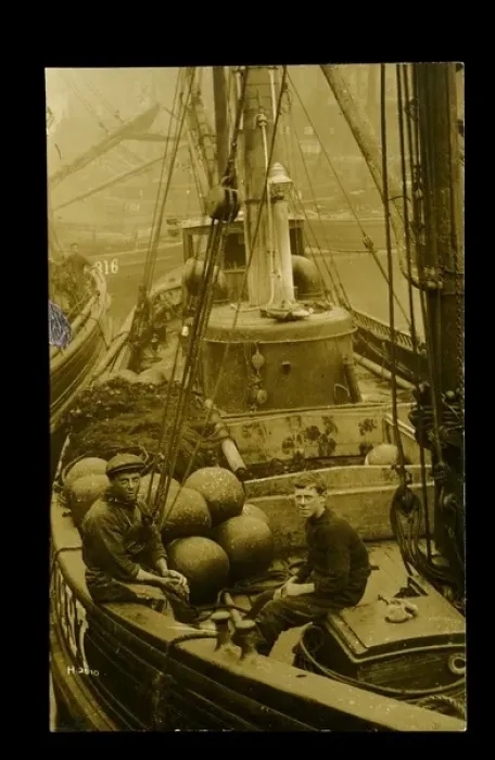 Framed Print : Fishermen on a trawler, Great Yarmouth, Norfolk Framed Print : Fishermen on a trawler, Great Yarmouth, Norfolk