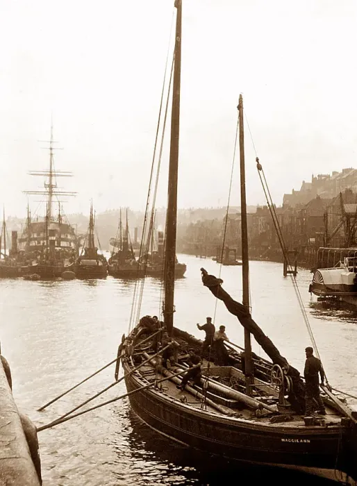 Framed Print : Fishing boat Maggie Ann, North Shields early 1900's Framed Print : Fishing boat Maggie Ann, North Shields early 1900's