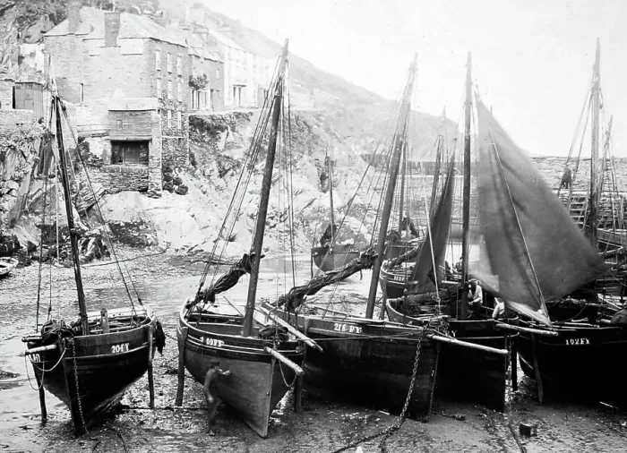 Framed Print : Fishing boats, Polperro Harbour, Victorian period Framed Print : Fishing boats, Polperro Harbour, Victorian period