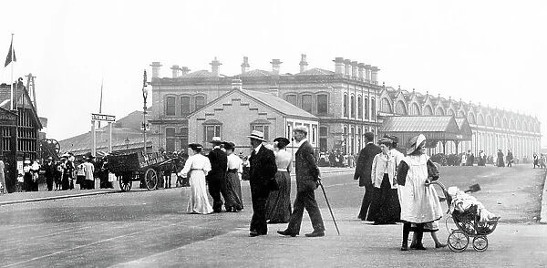 Fleetwood Railway Station early 1900s