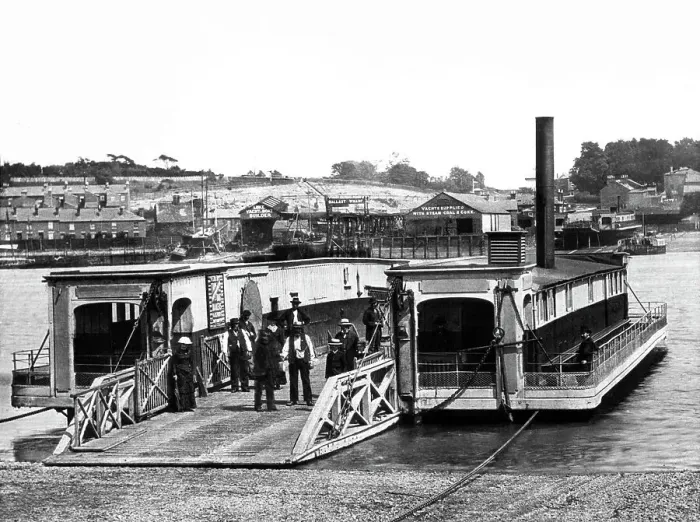Framed Print : The Floating Bridge Southampton in Victorian period Framed Print : The Floating Bridge Southampton in Victorian period
