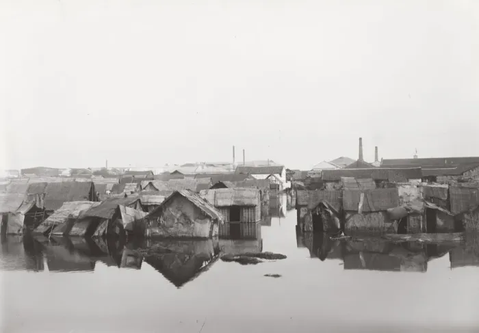 Framed Print : Floods, flooding, Hankow, modern Wuhan, China Framed Print : Floods, flooding, Hankow, modern Wuhan, China