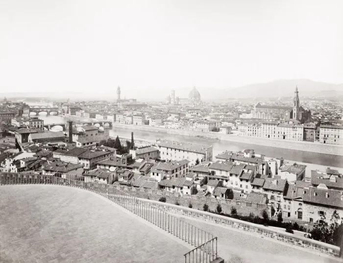 Framed Print : Florence, Firenze, across the River Arno, Italy Framed Print : Florence, Firenze, across the River Arno, Italy
