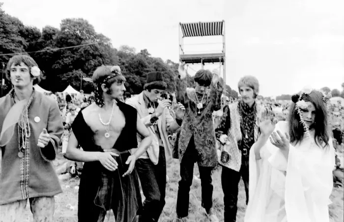 Framed Print : Flower Power and Hippies at Woburn Park Framed Print : Flower Power and Hippies at Woburn Park