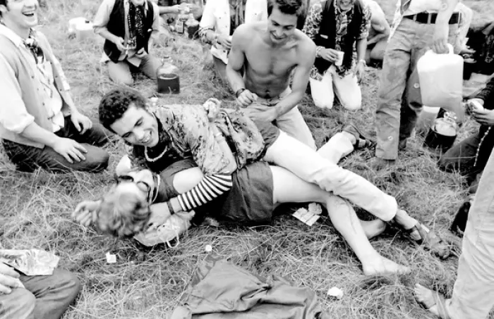 Framed Print : Flower Power and Hippies at Woburn Park Framed Print : Flower Power and Hippies at Woburn Park