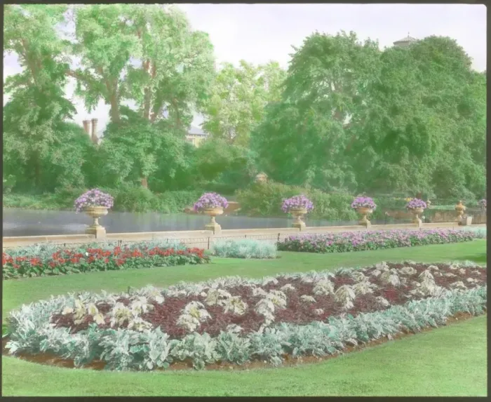 Framed Print : Flowerbeds and trees at Kew Gardens Framed Print : Flowerbeds and trees at Kew Gardens