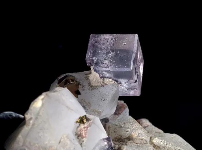 Framed Print : Fluorite comprises of (calcium fluoride) Framed Print : Fluorite comprises of (calcium fluoride)
