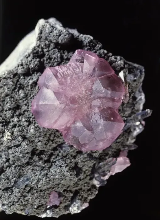 Framed Print : Fluorite comprises of (calcium fluoride) Framed Print : Fluorite comprises of (calcium fluoride)
