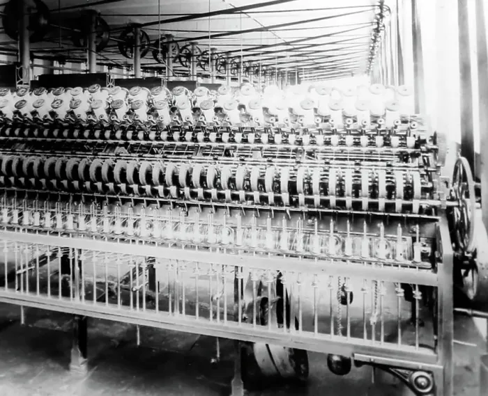 Framed Print : Fly Spinning Frame in a woollen mill in Bradford Framed Print : Fly Spinning Frame in a woollen mill in Bradford