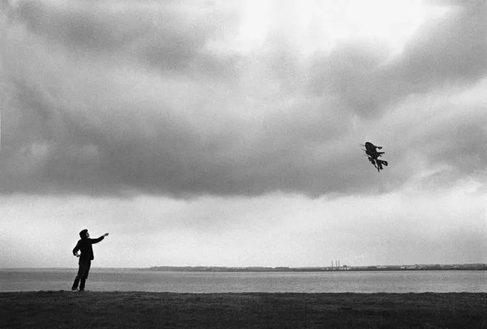 Framed Print : Flying a Chinese kite on the banks of the River Mersey Framed Print : Flying a Chinese kite on the banks of the River Mersey