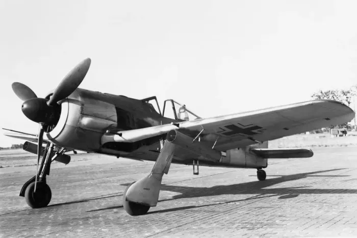 Framed Print : Focke Wulf FW-190 Framed Print : Focke Wulf FW-190
