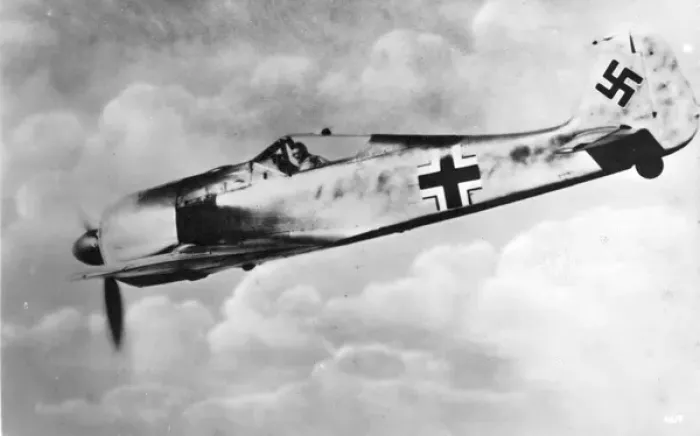 Framed Print : Focke-Wulf Fw190 Framed Print : Focke-Wulf Fw190