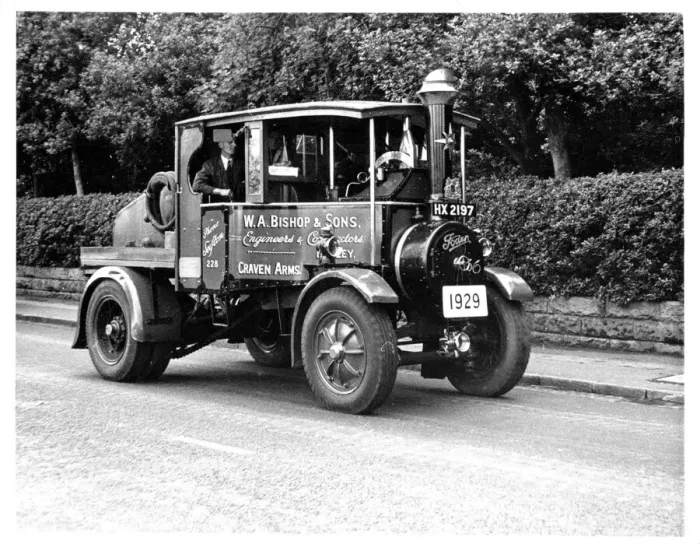 Framed Print : Foden 6-ton Tractor The Dorset Wanderer HX 2197 Framed Print : Foden 6-ton Tractor The Dorset Wanderer HX 2197