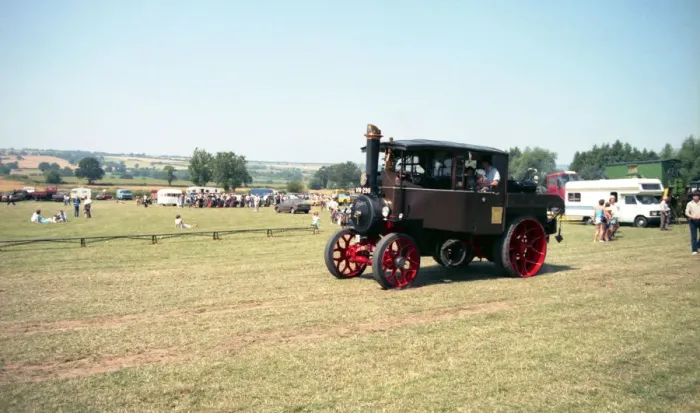 Framed Print : Foden Tractor 13762 Framed Print : Foden Tractor 13762