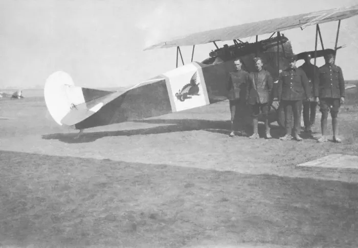 Framed Print : Fokker D-VII / 7 Framed Print : Fokker D-VII / 7