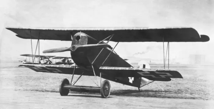Framed Print : Fokker D-VII / 7 Framed Print : Fokker D-VII / 7