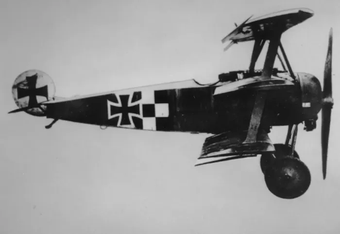 Framed Print : Fokker DrI (side view, on the ground, tail-up) Framed Print : Fokker DrI (side view, on the ground, tail-up)