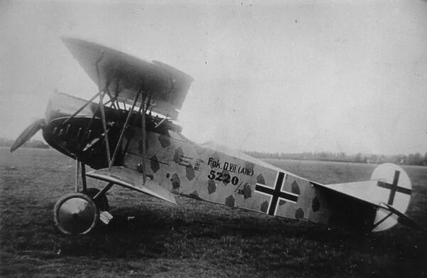 Fokker DVII, 5220-18, (side view, on the ground)
