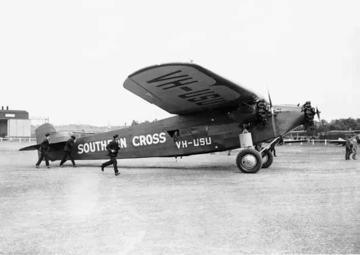 Framed Print : Fokker F-VIIb-3M / 7b-3M Framed Print : Fokker F-VIIb-3M / 7b-3M