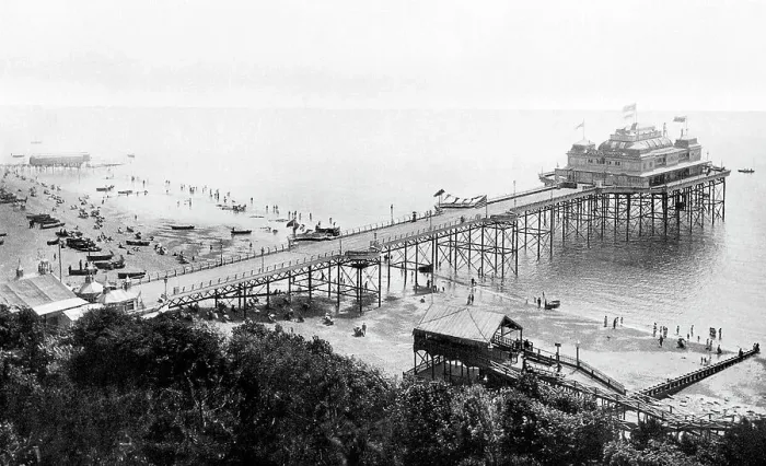 Framed Print : Folkestone Victoria Pier early 1900s Framed Print : Folkestone Victoria Pier early 1900s