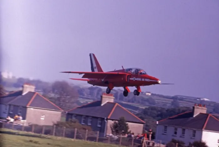 Framed Print : Folland Gnat RAF Red Arrows aircraft landing St Athan 1979 Framed Print : Folland Gnat RAF Red Arrows aircraft landing St Athan 1979