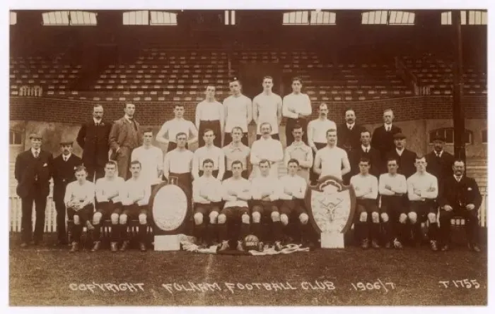 Framed Print : Football / Team Pic / Fulham Framed Print : Football / Team Pic / Fulham