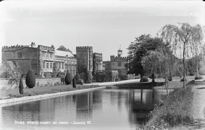 Framed Print : Forde Abbey Framed Print : Forde Abbey