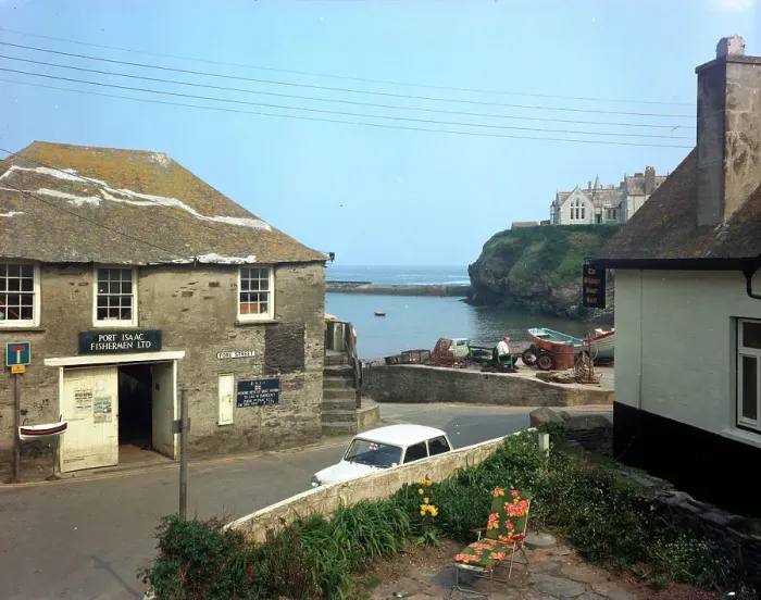 Framed Print : Fore Street and harbour, Port Isaac Framed Print : Fore Street and harbour, Port Isaac