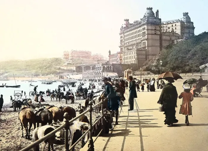 Framed Print : Foreshaw Road, Scarborough Victorian period (hand) Framed Print : Foreshaw Road, Scarborough Victorian period (hand)