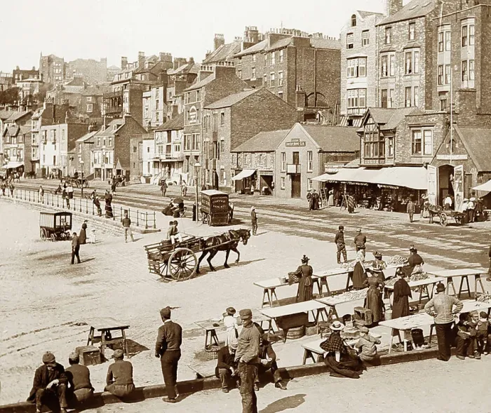 Framed Print : The Foreshore Road, Scarborough, Victorian period Framed Print : The Foreshore Road, Scarborough, Victorian period