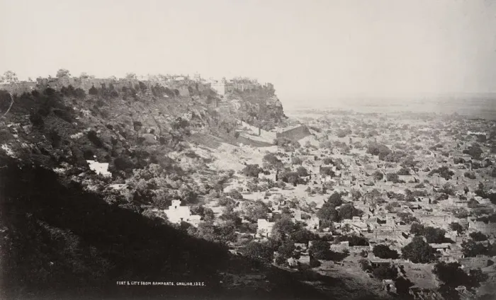Framed Print : Fort and city from the ramparts, Gwalior, India Framed Print : Fort and city from the ramparts, Gwalior, India
