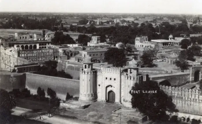 Framed Print : Fort Lahore, Lahore, Punjab, British India Framed Print : Fort Lahore, Lahore, Punjab, British India