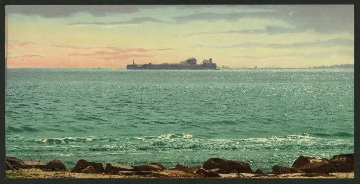 Framed Print : Fort Sumpter Framed Print : Fort Sumpter