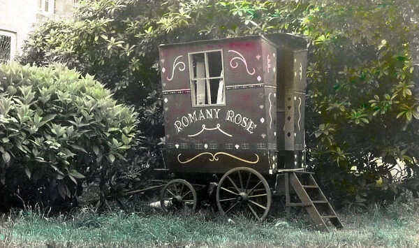 Fortune Tellers Caravan - Romany Rose