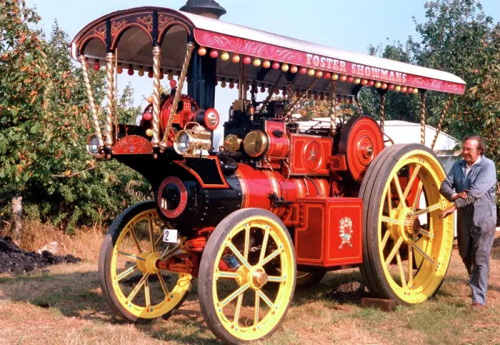 Framed Print : Foster Showman's Tractor number: 13036, Pride of Essex Framed Print : Foster Showman's Tractor number: 13036, Pride of Essex
