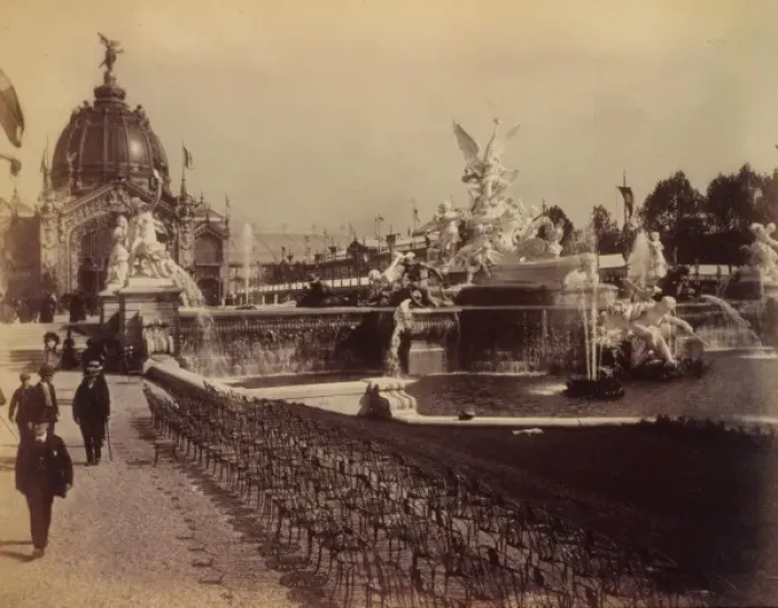 Framed Print : Fountain Coutan and the Central Dome, Paris Expostion, 1889 Framed Print : Fountain Coutan and the Central Dome, Paris Expostion, 1889