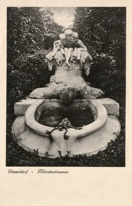 Framed Print : Fountain in Dusseldorf, Germany - Marchenbrunnen Framed Print : Fountain in Dusseldorf, Germany - Marchenbrunnen