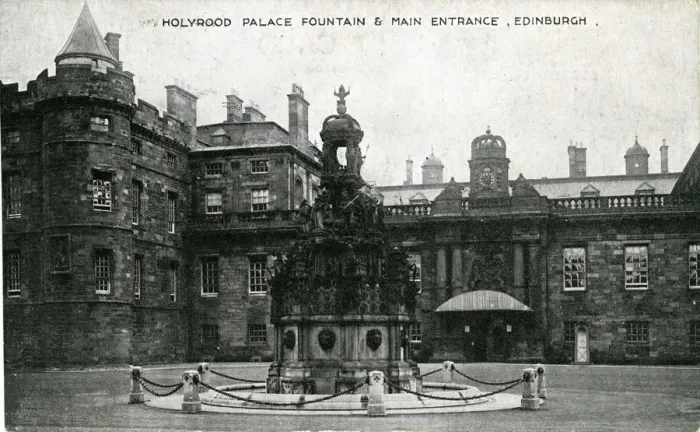 Framed Print : Fountain and Main Entrance Framed Print : Fountain and Main Entrance