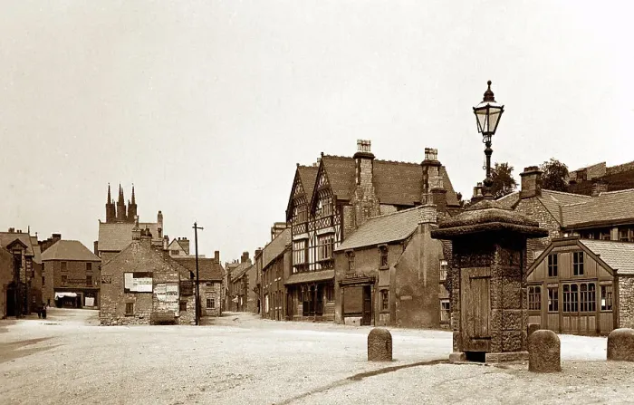 Framed Print : Fountain Square, Tideswell early 1900's Framed Print : Fountain Square, Tideswell early 1900's