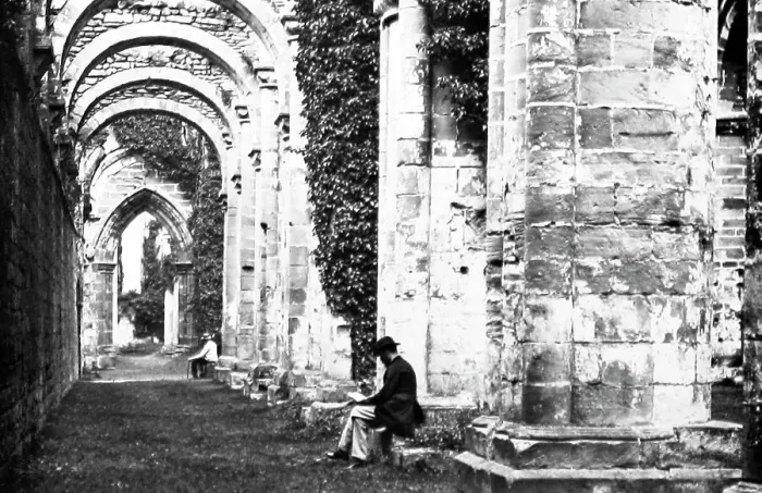 Framed Print : Fountains Abbey Framed Print : Fountains Abbey