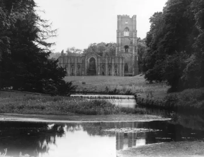 Framed Print : Fountains Abbey Framed Print : Fountains Abbey