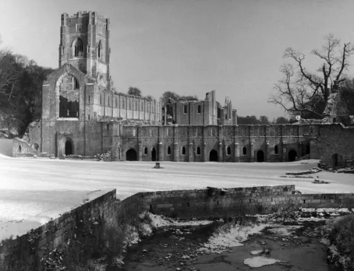 Framed Print : Fountains Abbey Framed Print : Fountains Abbey