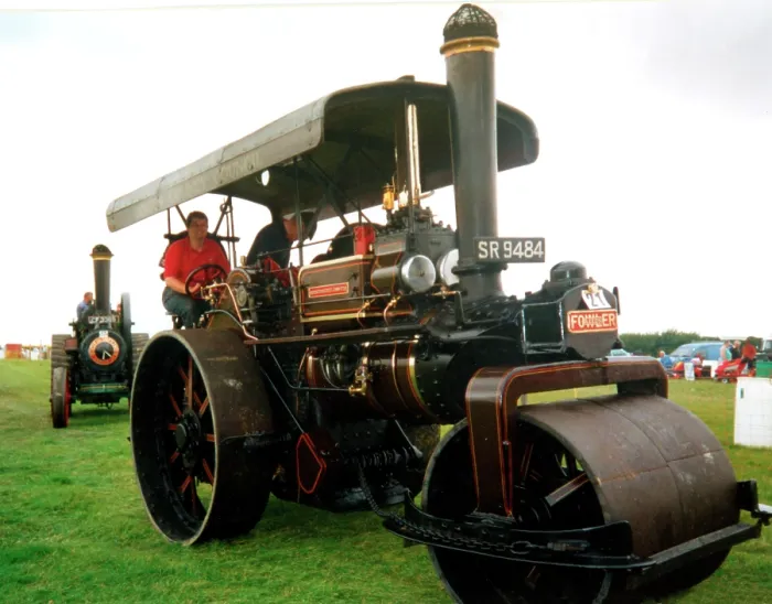 Framed Print : Fowler Road Roller number: 19546, Bonny Lass Framed Print : Fowler Road Roller number: 19546, Bonny Lass