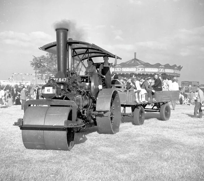 Framed Print : Fowler T3B-class Road Roller no. 21632 Framed Print : Fowler T3B-class Road Roller no. 21632