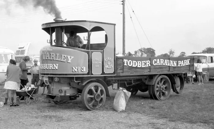 Framed Print : Fowler Wagon 19708, Pendle Prince Framed Print : Fowler Wagon 19708, Pendle Prince