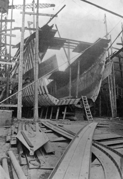 Framed Print : Framing and plating the hull of a ship, WW1 Framed Print : Framing and plating the hull of a ship, WW1