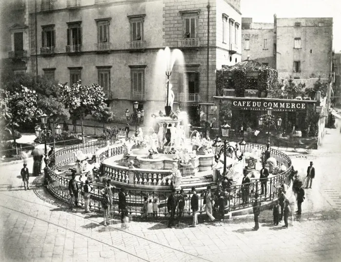 Framed Print : France, crowd aroud the fountain in a town square Framed Print : France, crowd aroud the fountain in a town square