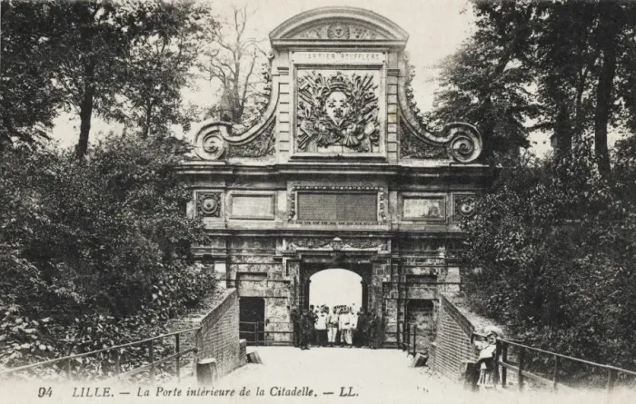 Framed Print : France, Lille - Gate of the Citadel Framed Print : France, Lille - Gate of the Citadel